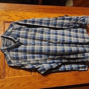 Eddie Bauer mens casual shirt